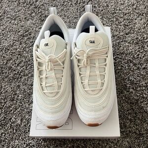 White Nike Airmax 97